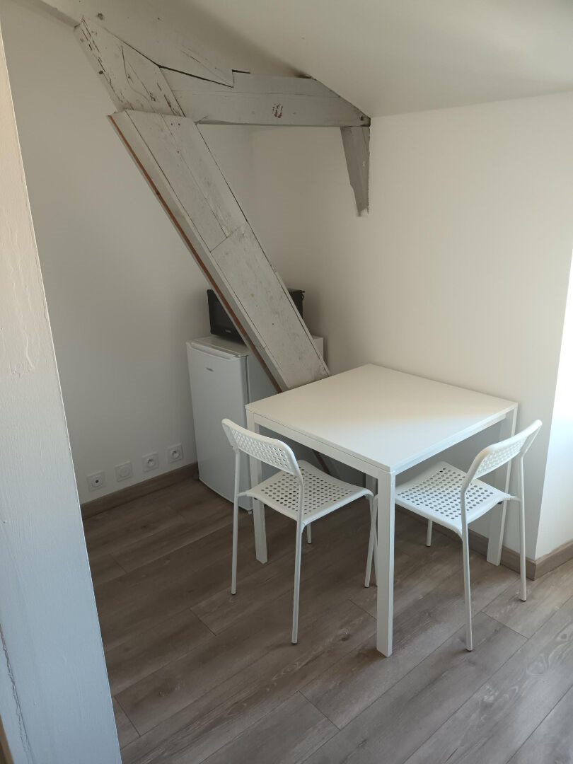 Appartement à louer, 14m², Bassens