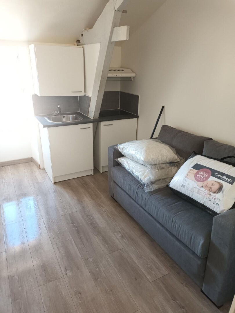 Appartement à louer, 14m², Bassens