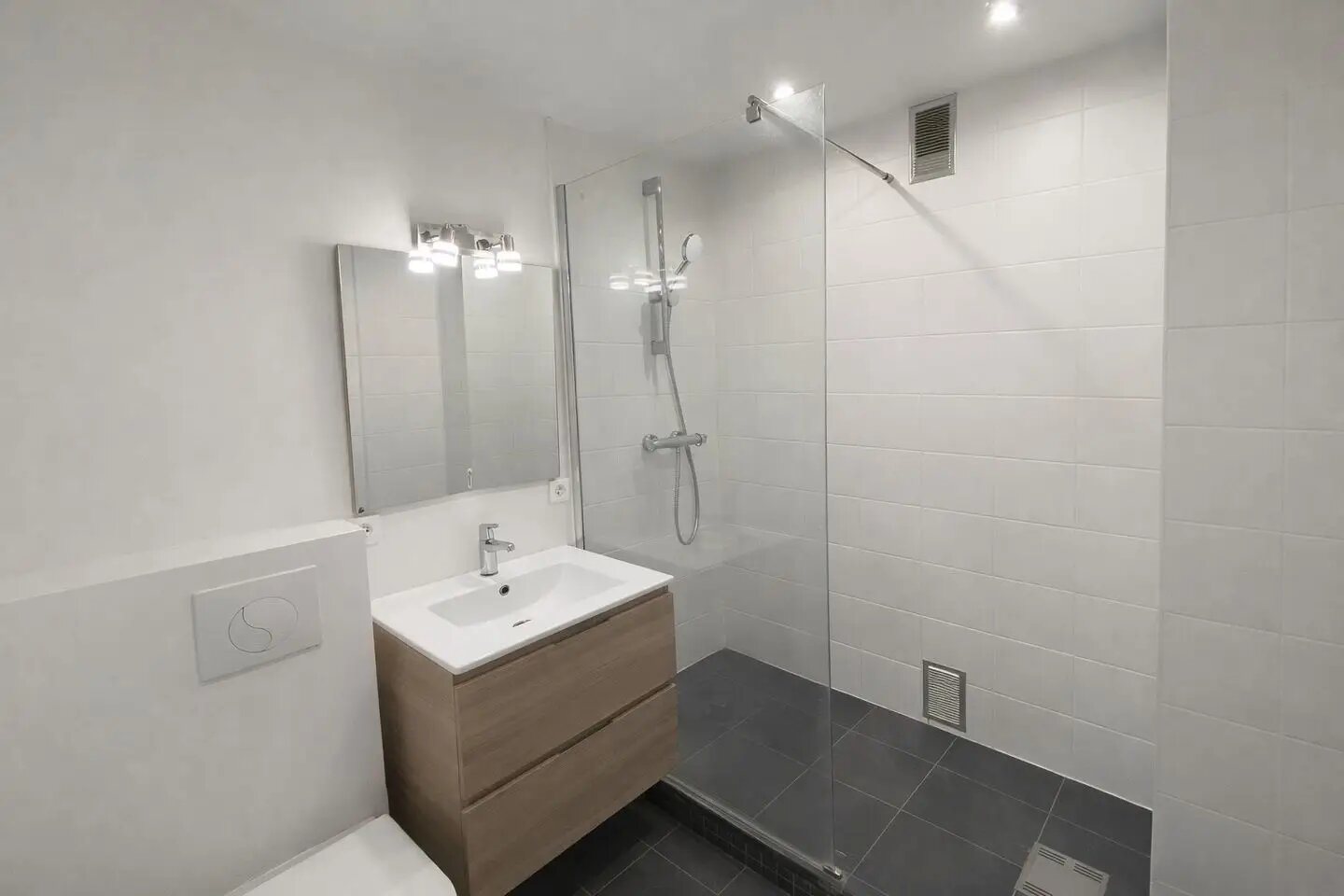 Appartement à louer, 24m², Levallois-Perret