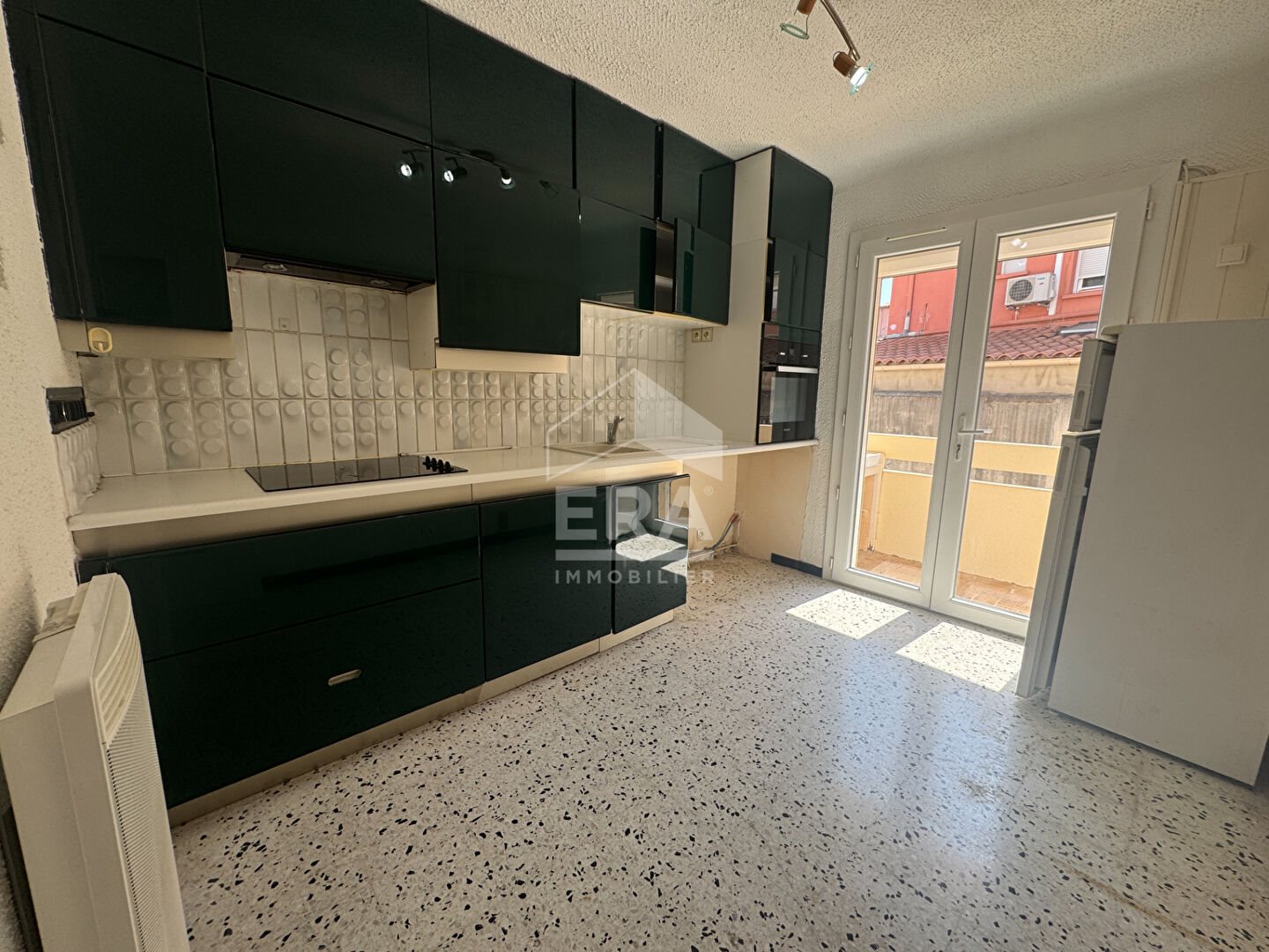 Appartement à louer, 80m², Elne