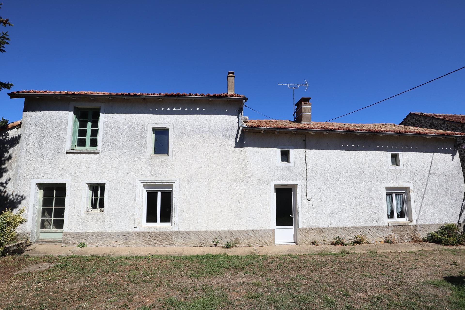 Maison à vendre, 103m², Londigny