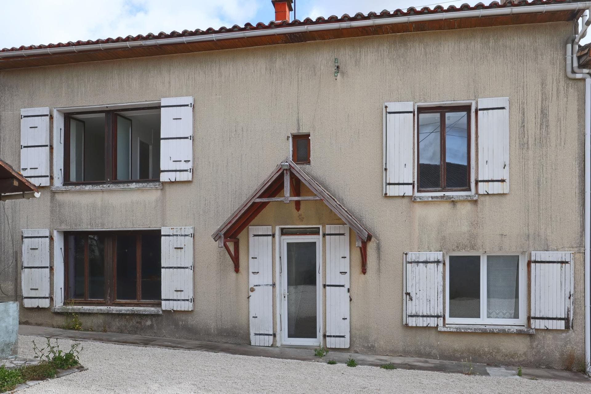 Maison à vendre, 148m², Loubillé