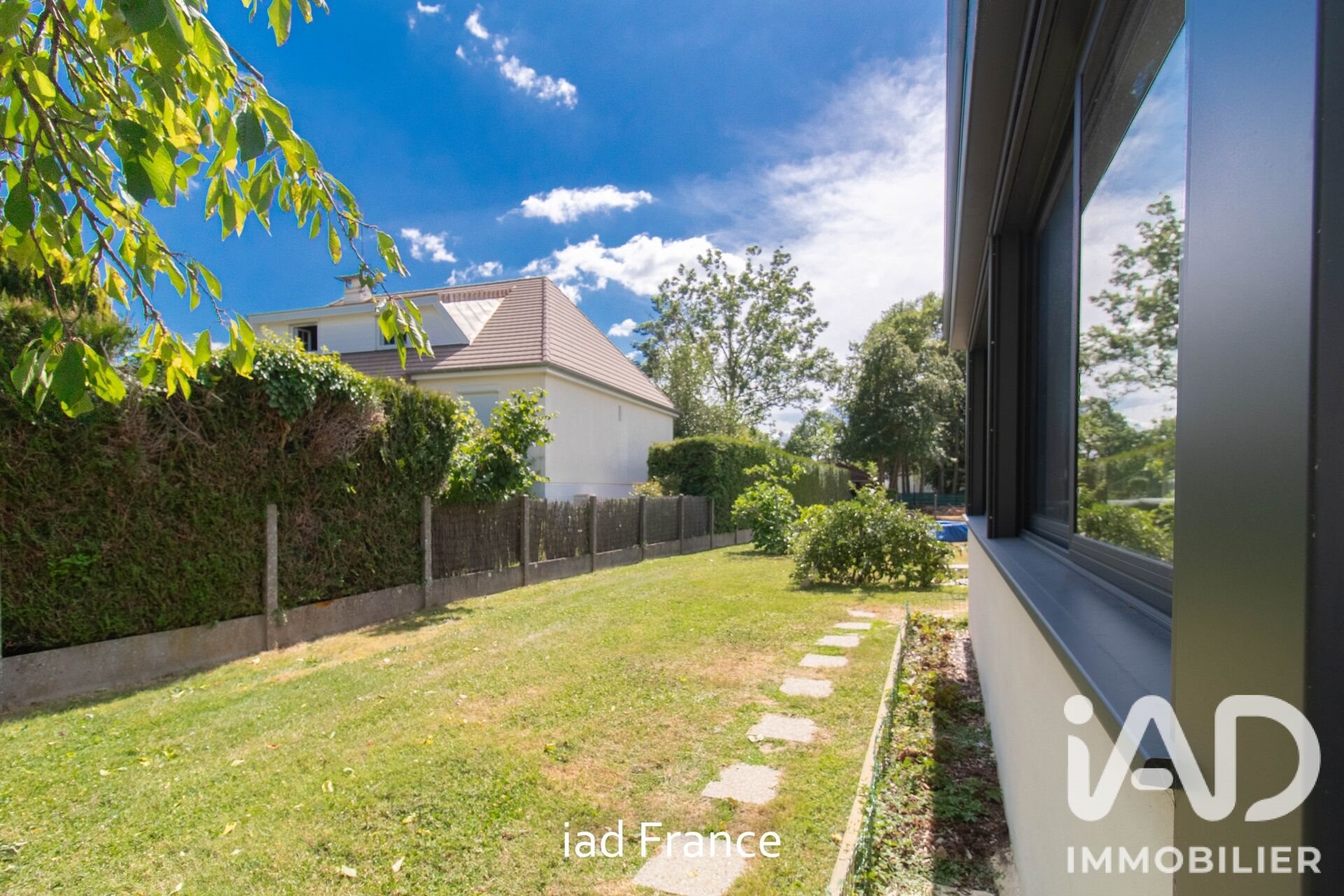 Maison à vendre, 79m², Le Mesnil-Saint-Denis