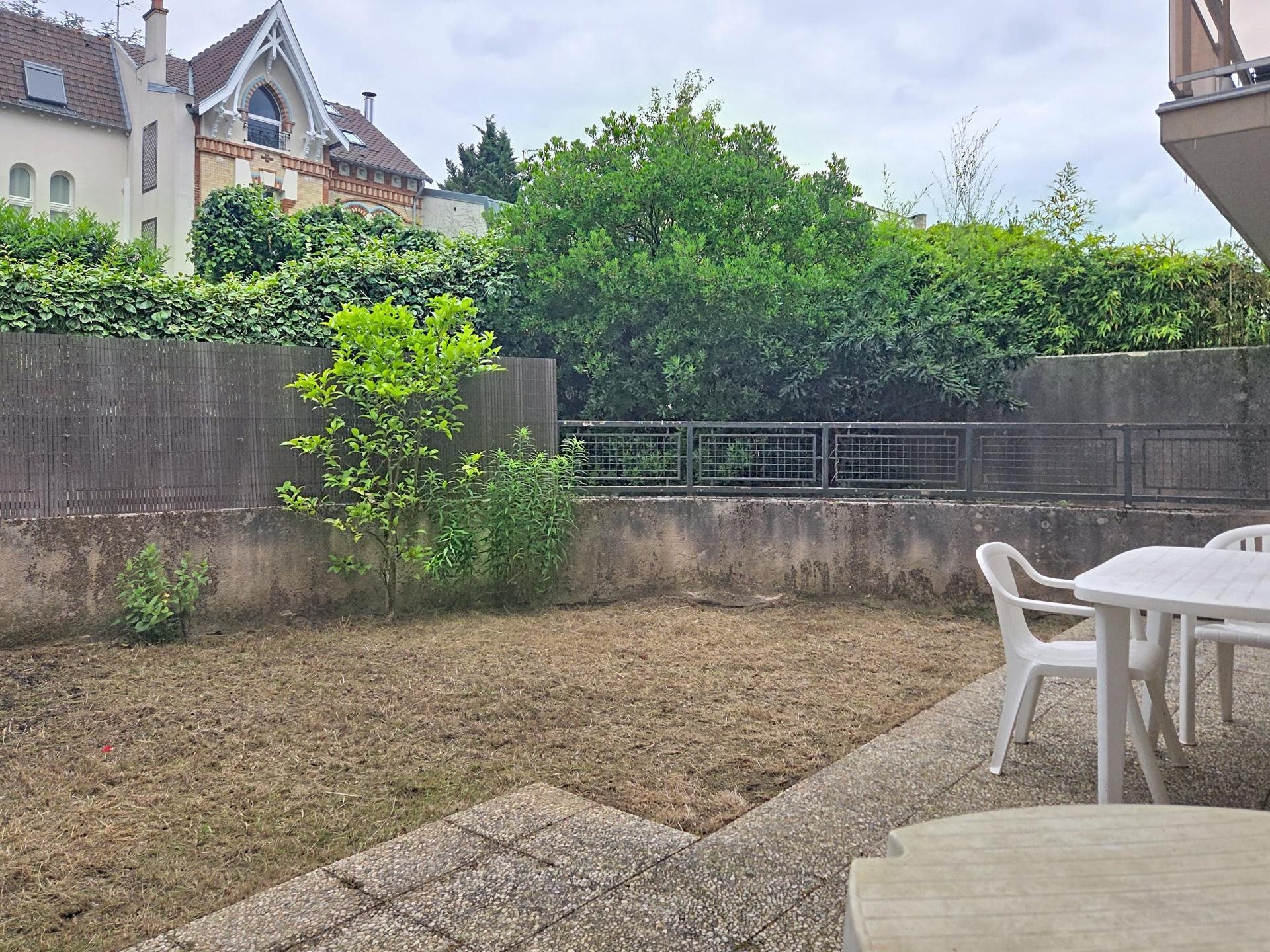Appartement à vendre, 44m², Suresnes
