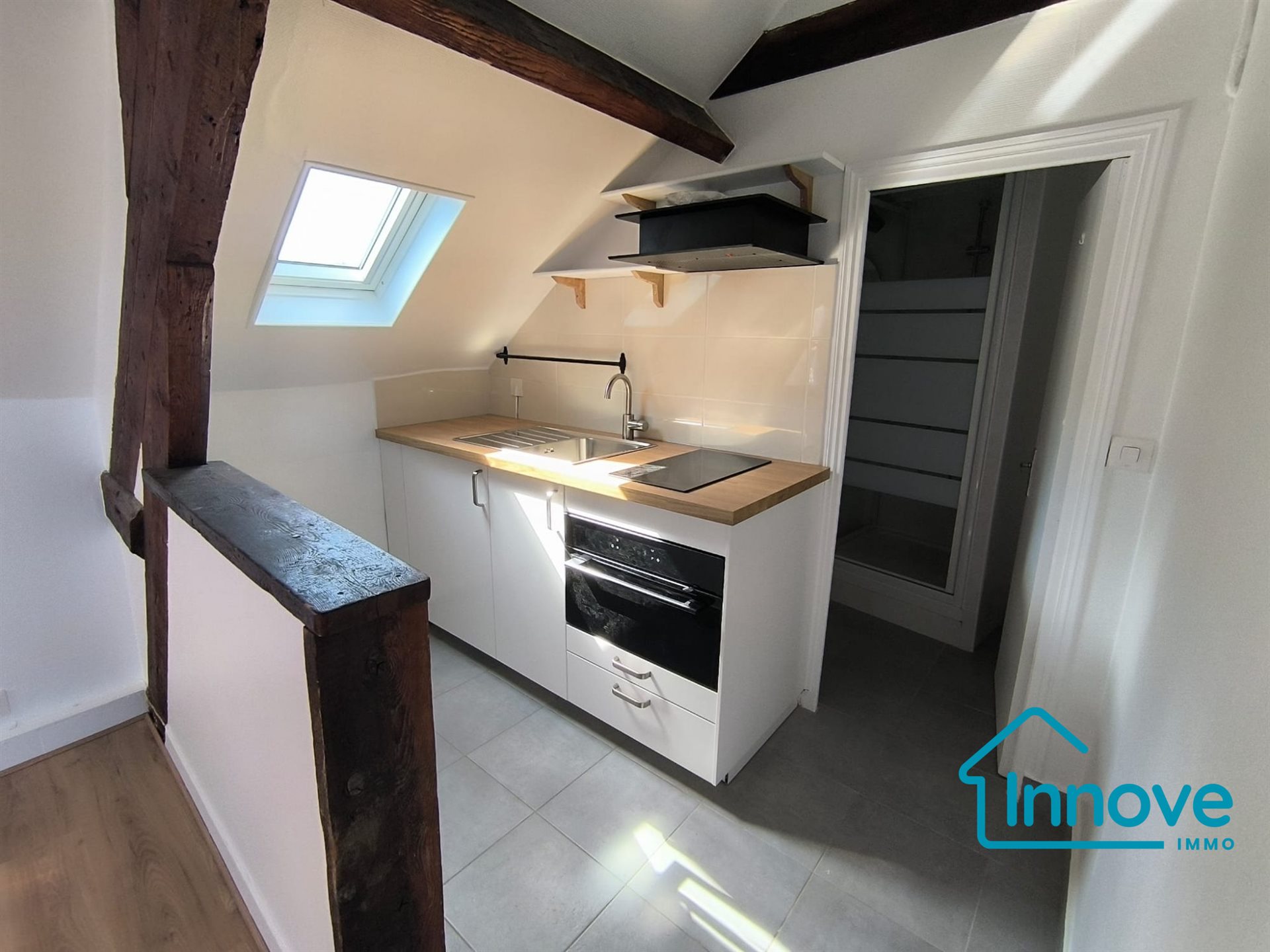 Appartement à louer, 28m², Versailles