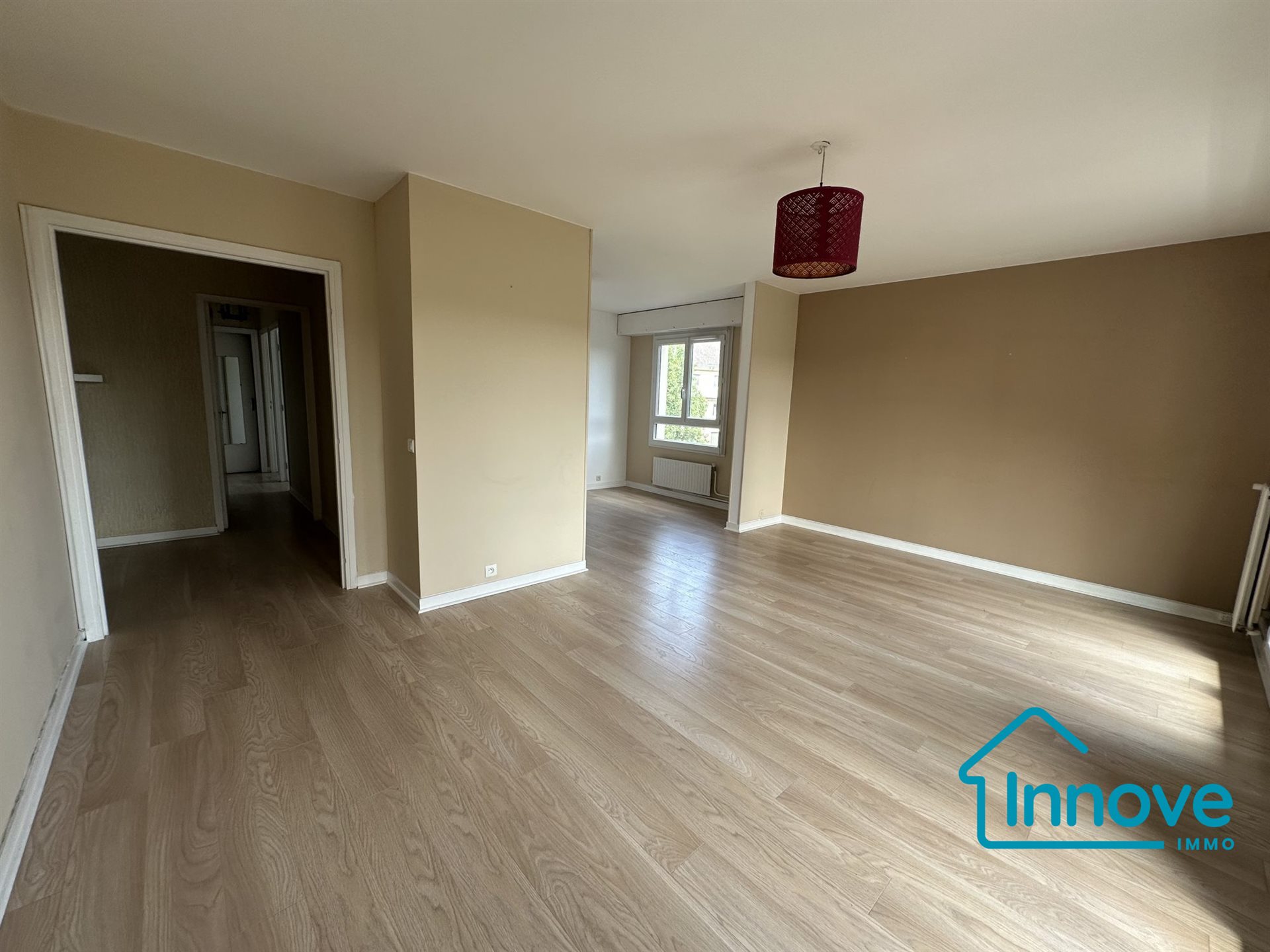 Appartement à louer, 79m², Versailles