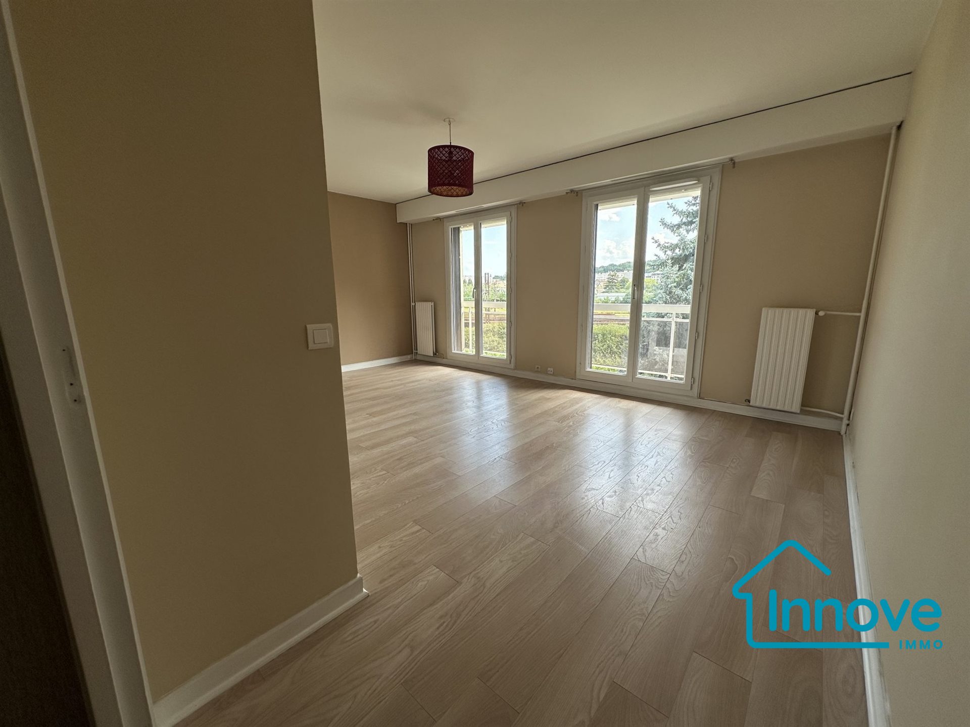Appartement à louer, 79m², Versailles