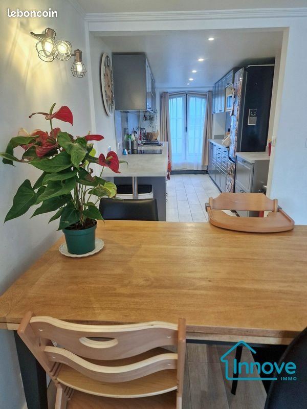 Appartement à vendre, 101m², Versailles