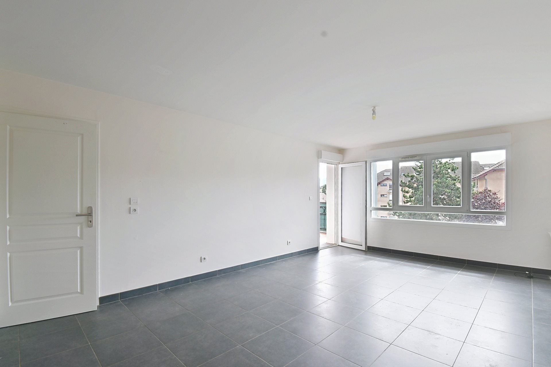 Appartement à vendre, 66m², Reignier-Ésery