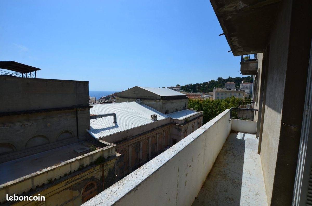 Appartement à vendre, 58m², Bastia