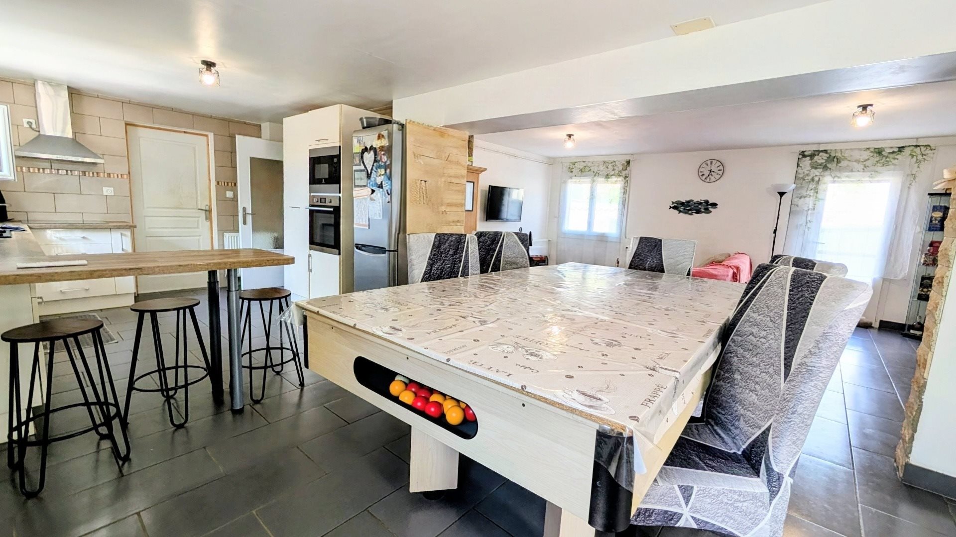 Maison à vendre, 174m², Châteaubernard