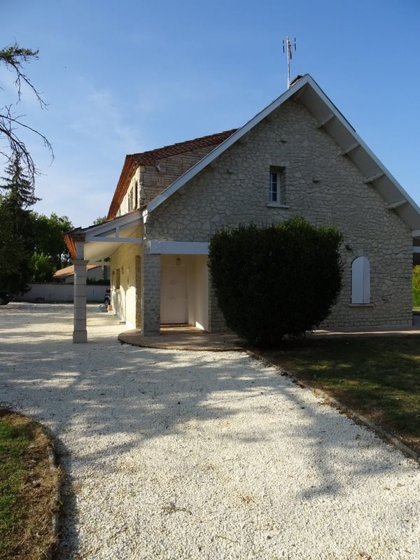 Maison à vendre, 229m², Roullet-Saint-Estèphe
