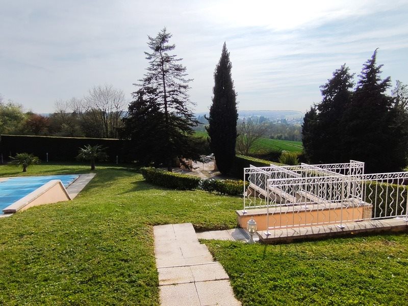 Maison à vendre, 163m², Ruelle-sur-Touvre