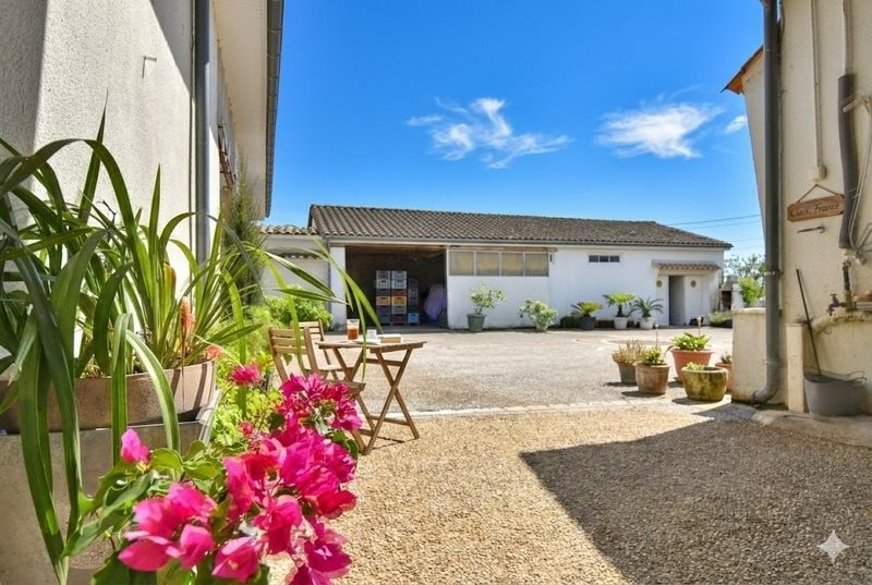 Maison à vendre, 191m², Saint-Yrieix-sur-Charente