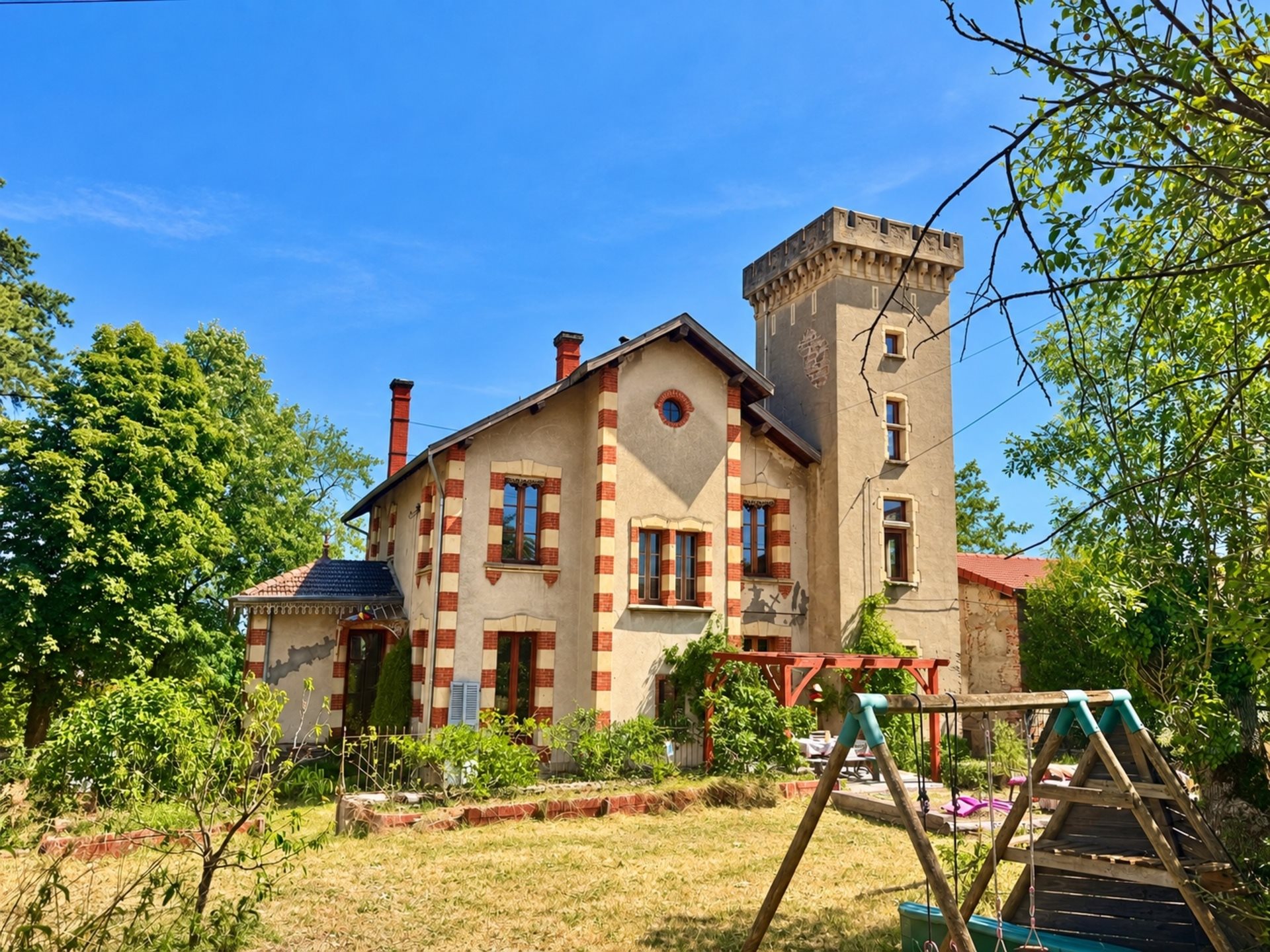 Maison à vendre, 344m², Commelle-Vernay