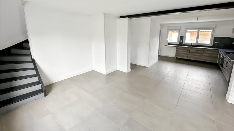 Maison à vendre, 91m², Bétheniville