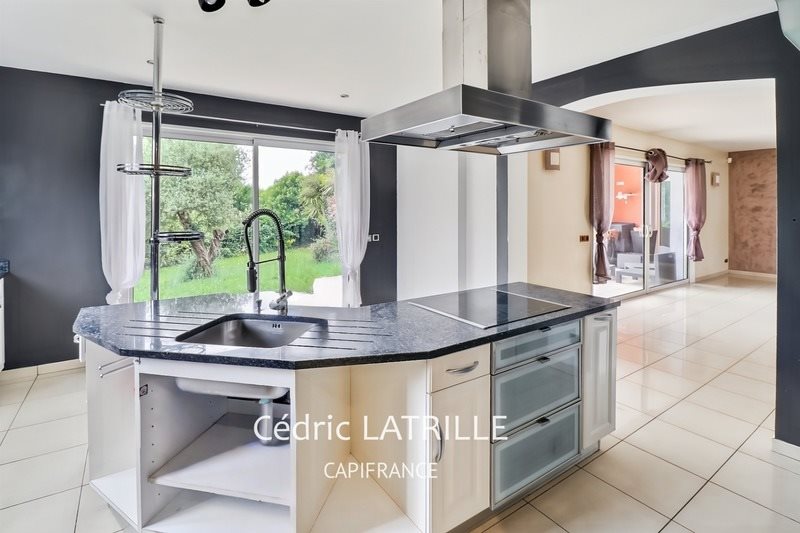 Maison à vendre, 196m², Orleix