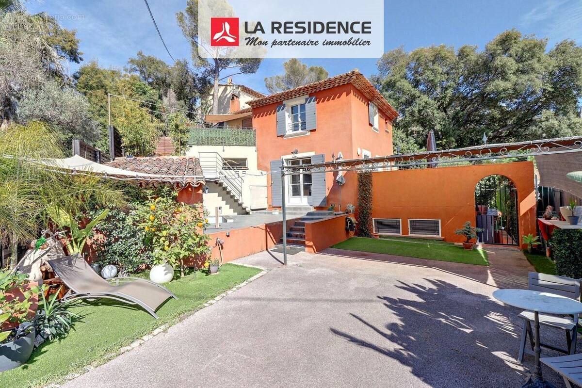 Maison à vendre, 110m², Saint-Raphaël