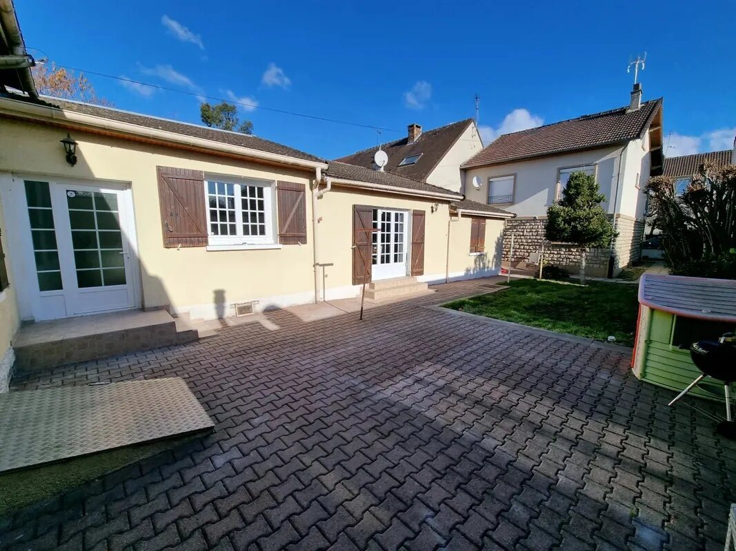 Maison à vendre, 178m², Stains