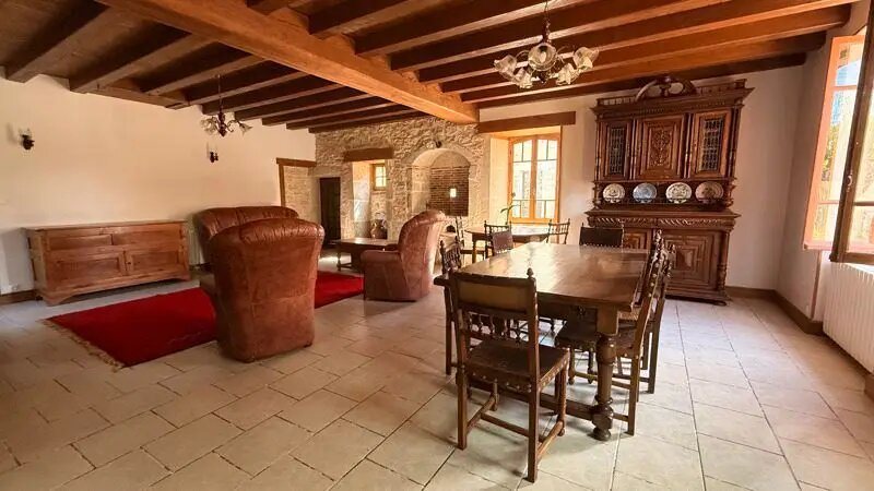 Maison à vendre, 199m², Lizant