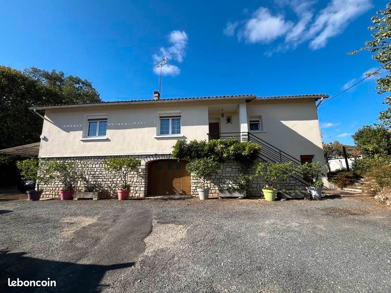 Maison à vendre, 120m², Ruffec