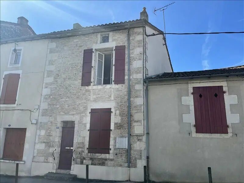Maison à vendre, 88m², Ruffec