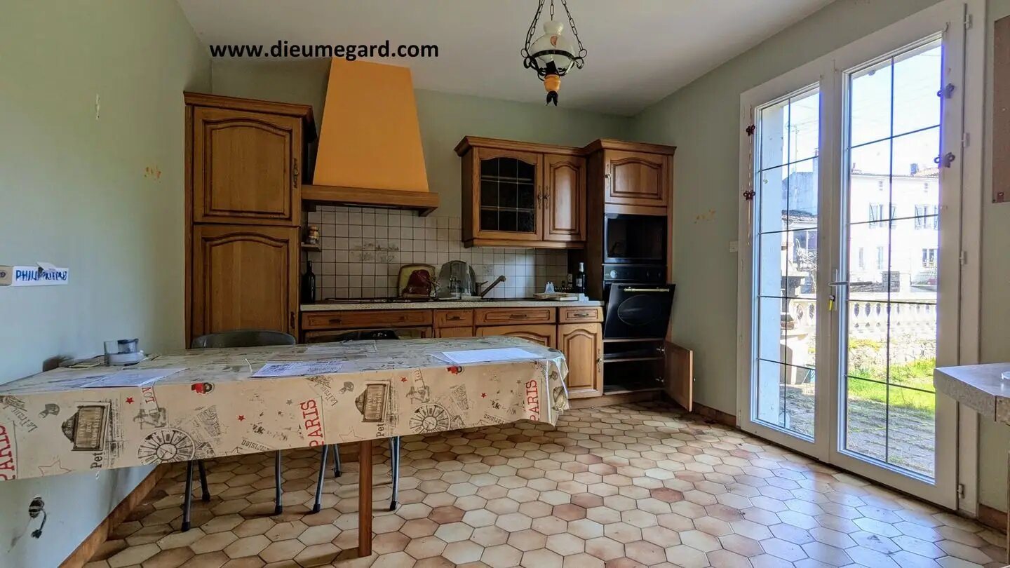 Maison à vendre, 140m², La Crèche