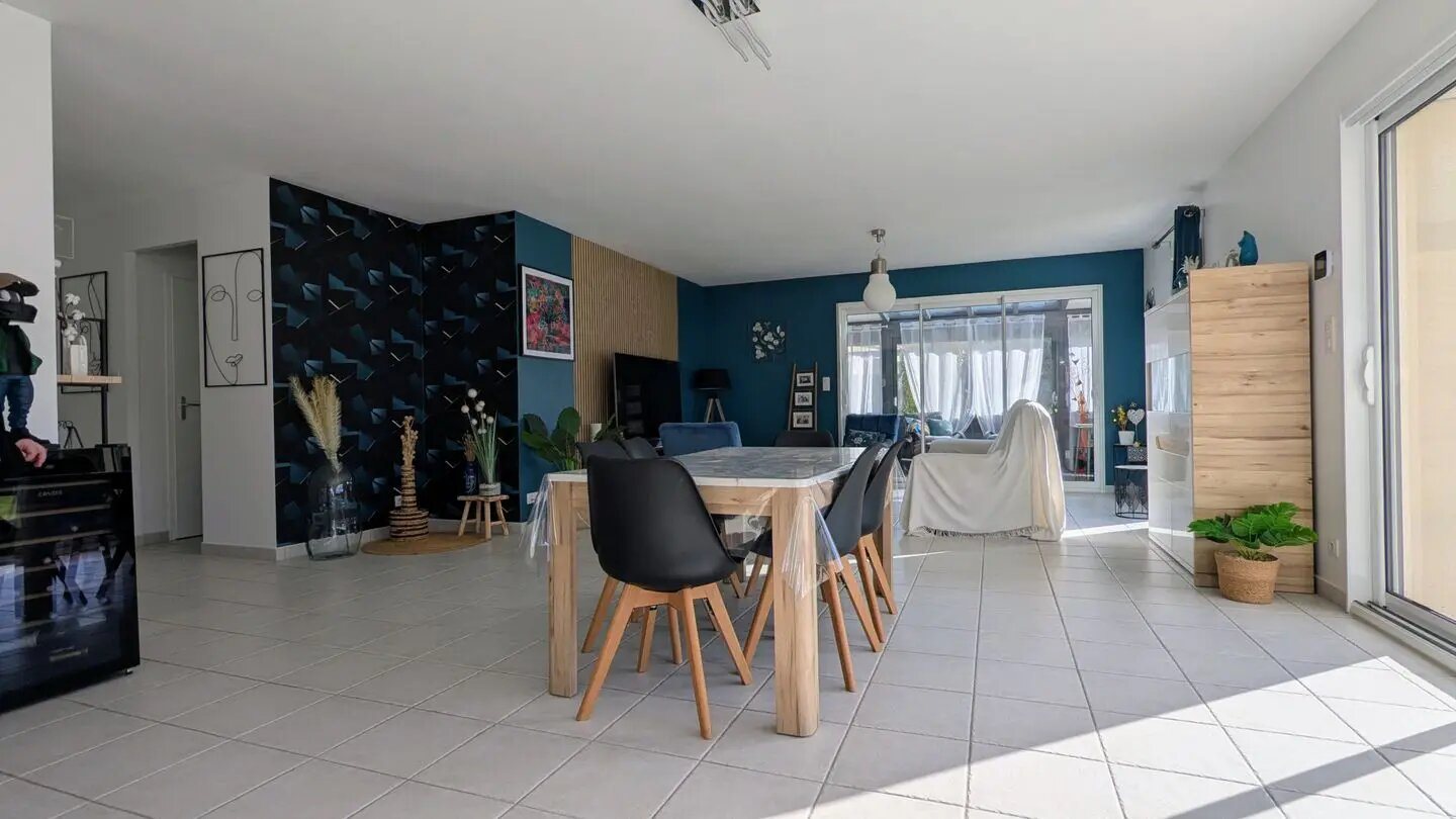 Maison à vendre, 156m², La Crèche
