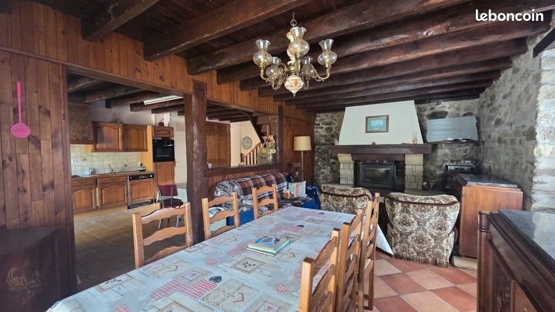 Maison à vendre, 138m², Condat-sur-Ganaveix