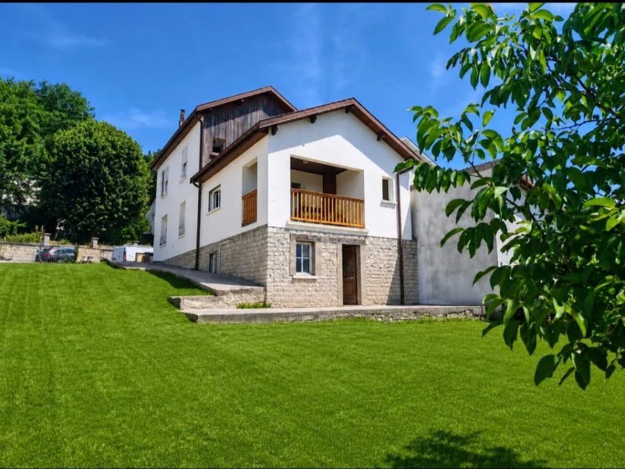 Maison à vendre, 135m², Neufchâteau