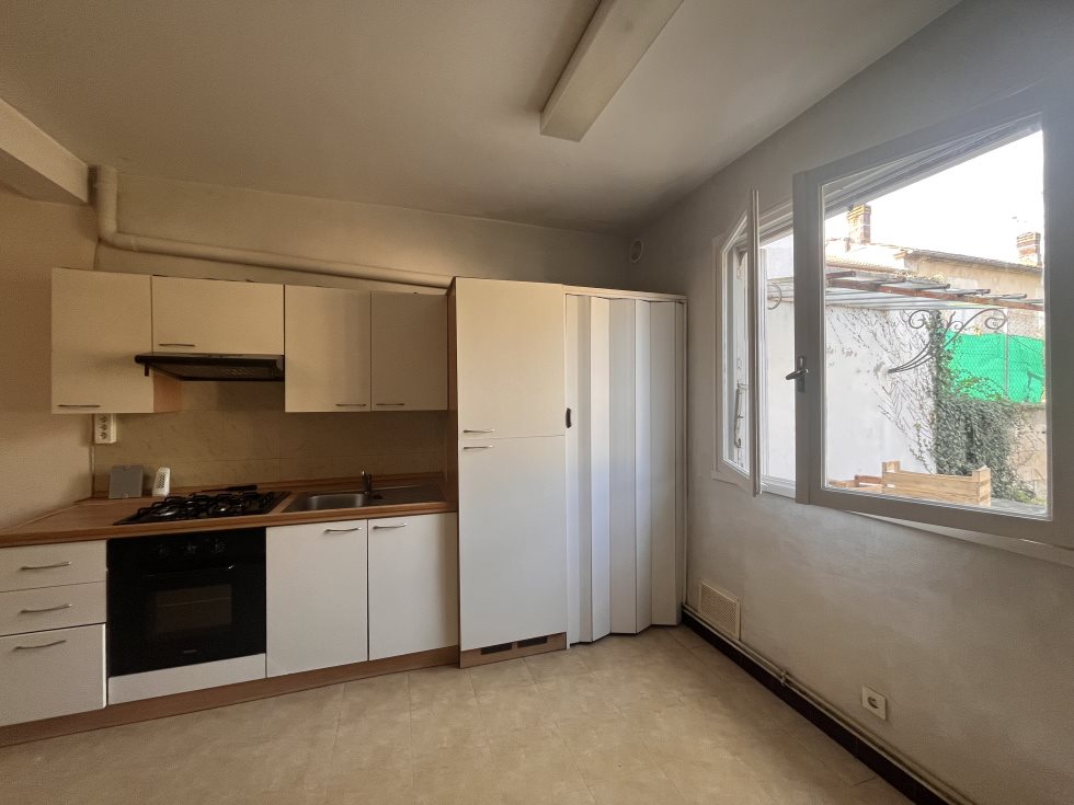 Appartement à louer, 1m², La Couronne
