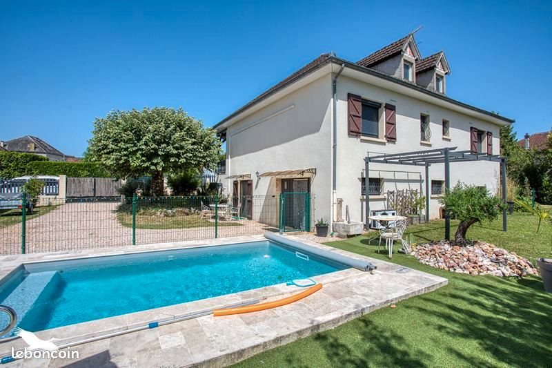 Maison à vendre, 136m², Vayrac