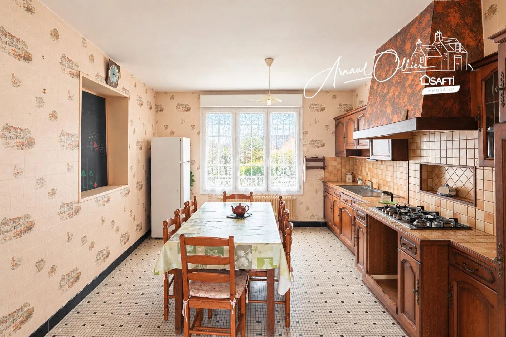 Maison à vendre, 122m², Plouvien