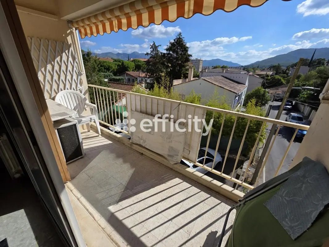 Appartement à vendre, 93m², Aubagne