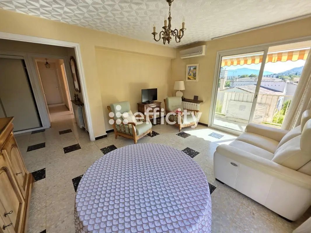 Appartement à vendre, 93m², Aubagne