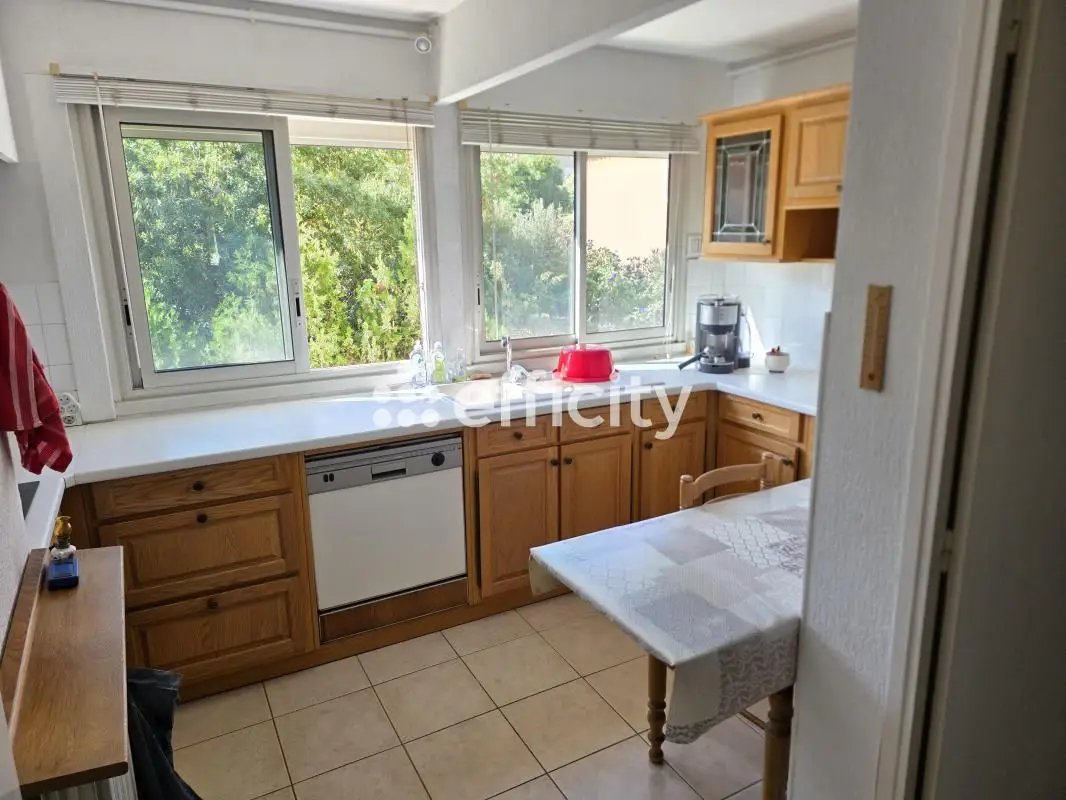 Appartement à vendre, 93m², Aubagne