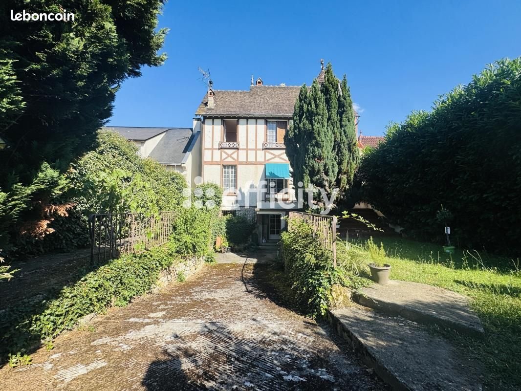 Maison à vendre, 320m², Mandres-les-Roses