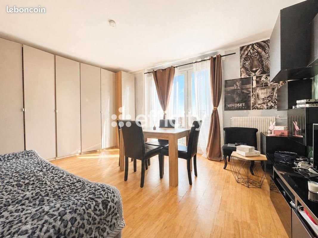 Appartement à vendre, 30m², Créteil