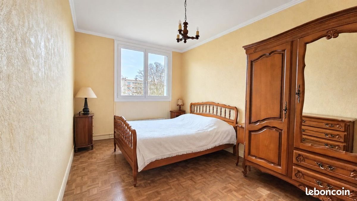 Appartement à vendre, 83m², Pierre-Bénite