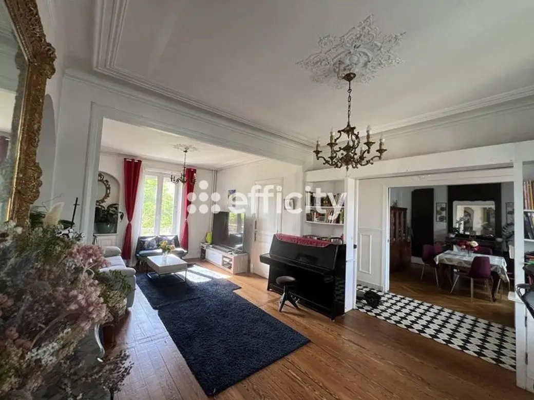 Maison à vendre, 177m², Saint-Pierre-lès-Nemours