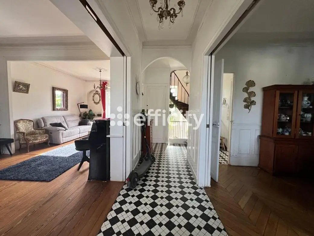 Maison à vendre, 177m², Saint-Pierre-lès-Nemours