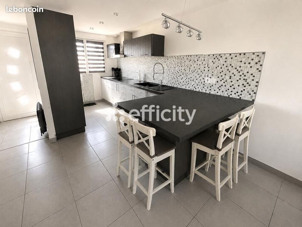 Maison à vendre, 80m², Saint-Fargeau-Ponthierry