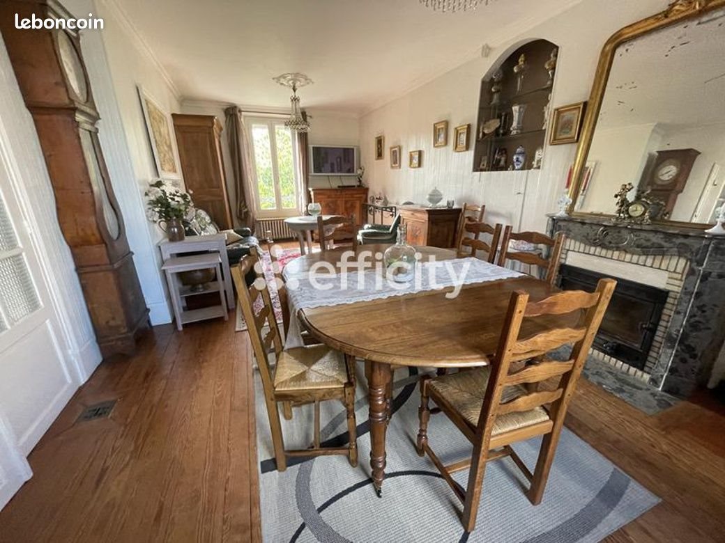 Maison à vendre, 184m², Nemours