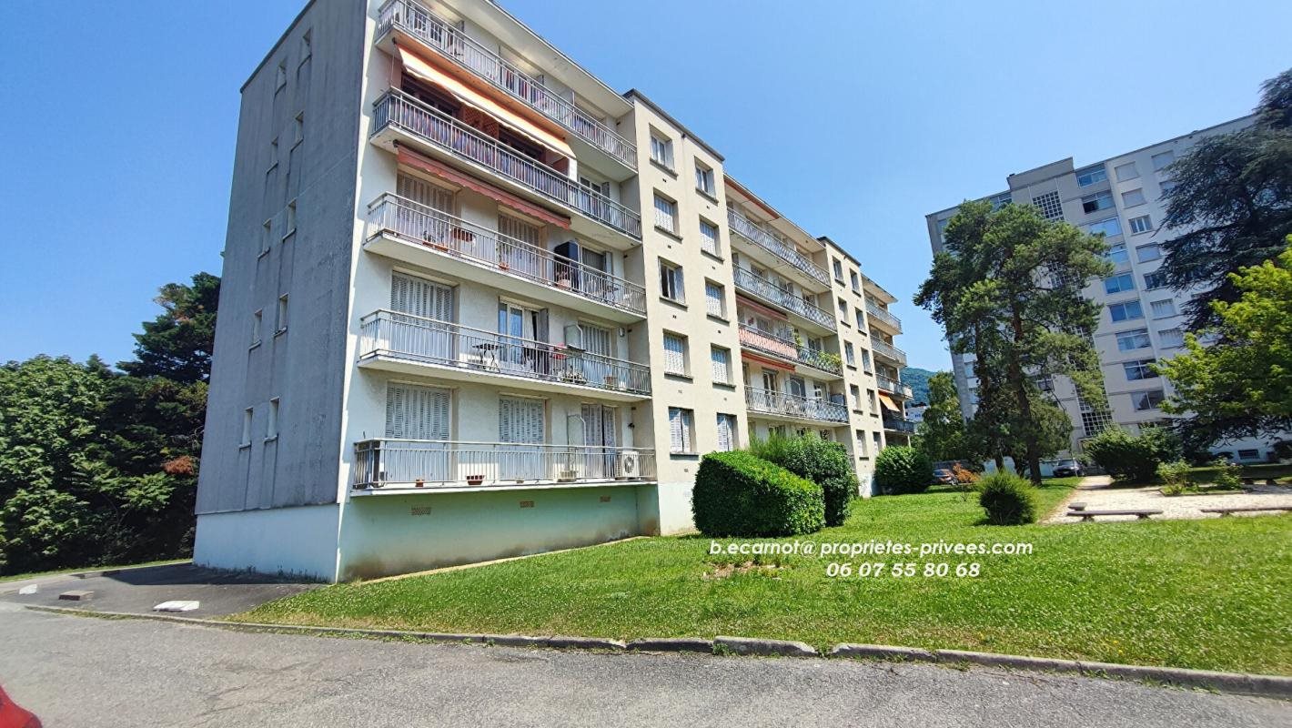 Appartement à vendre, 66m², Saint-Martin-d'Hères