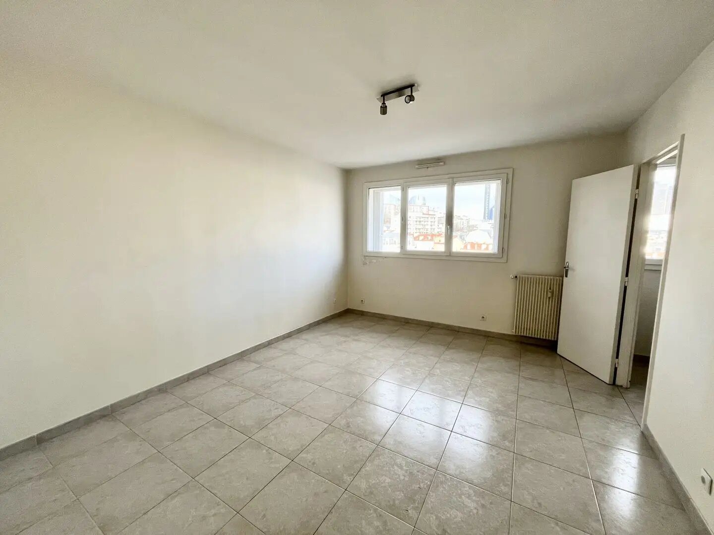 Appartement à louer, 24m², Puteaux
