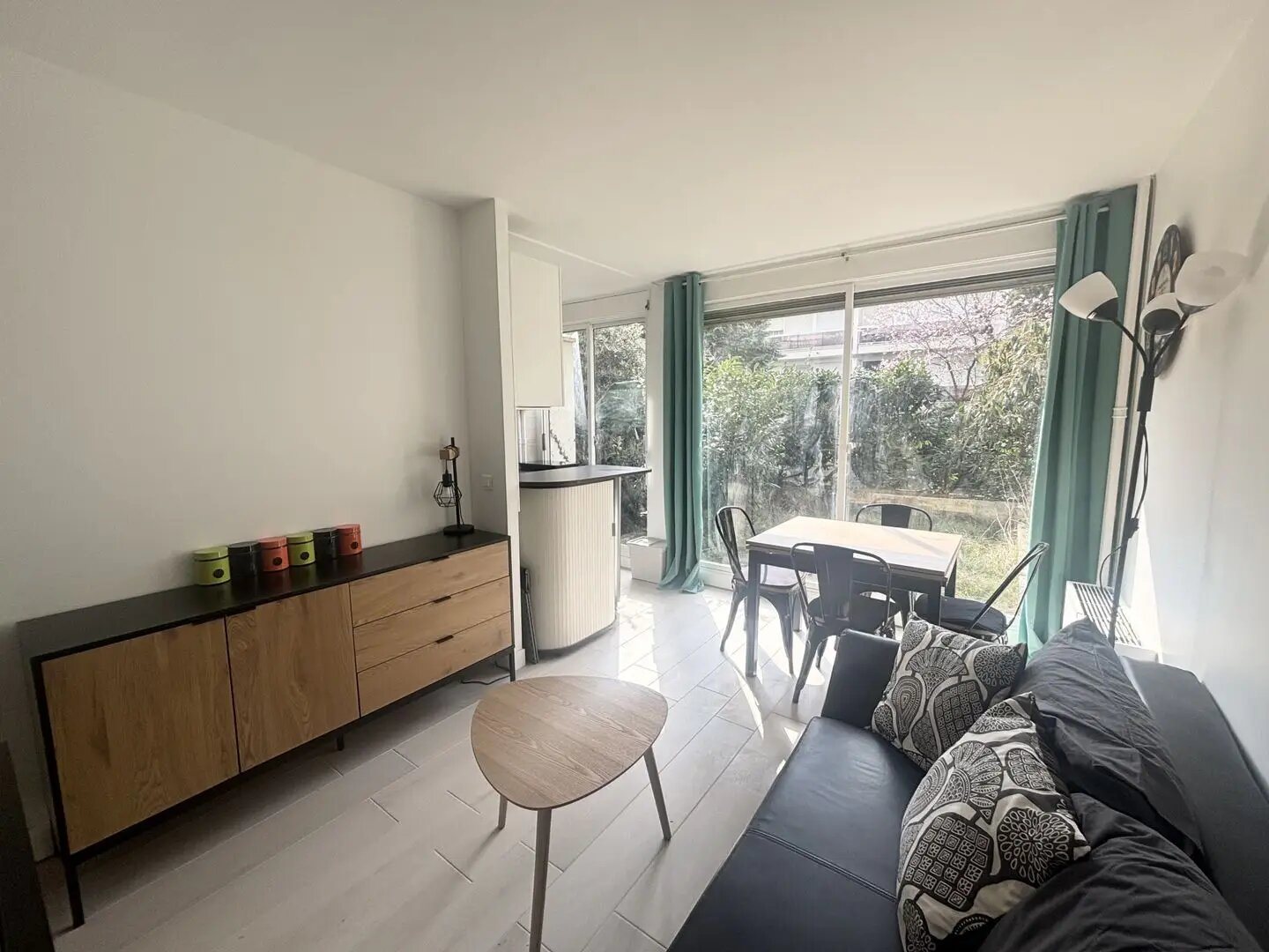 Appartement à louer, 29m², Courbevoie