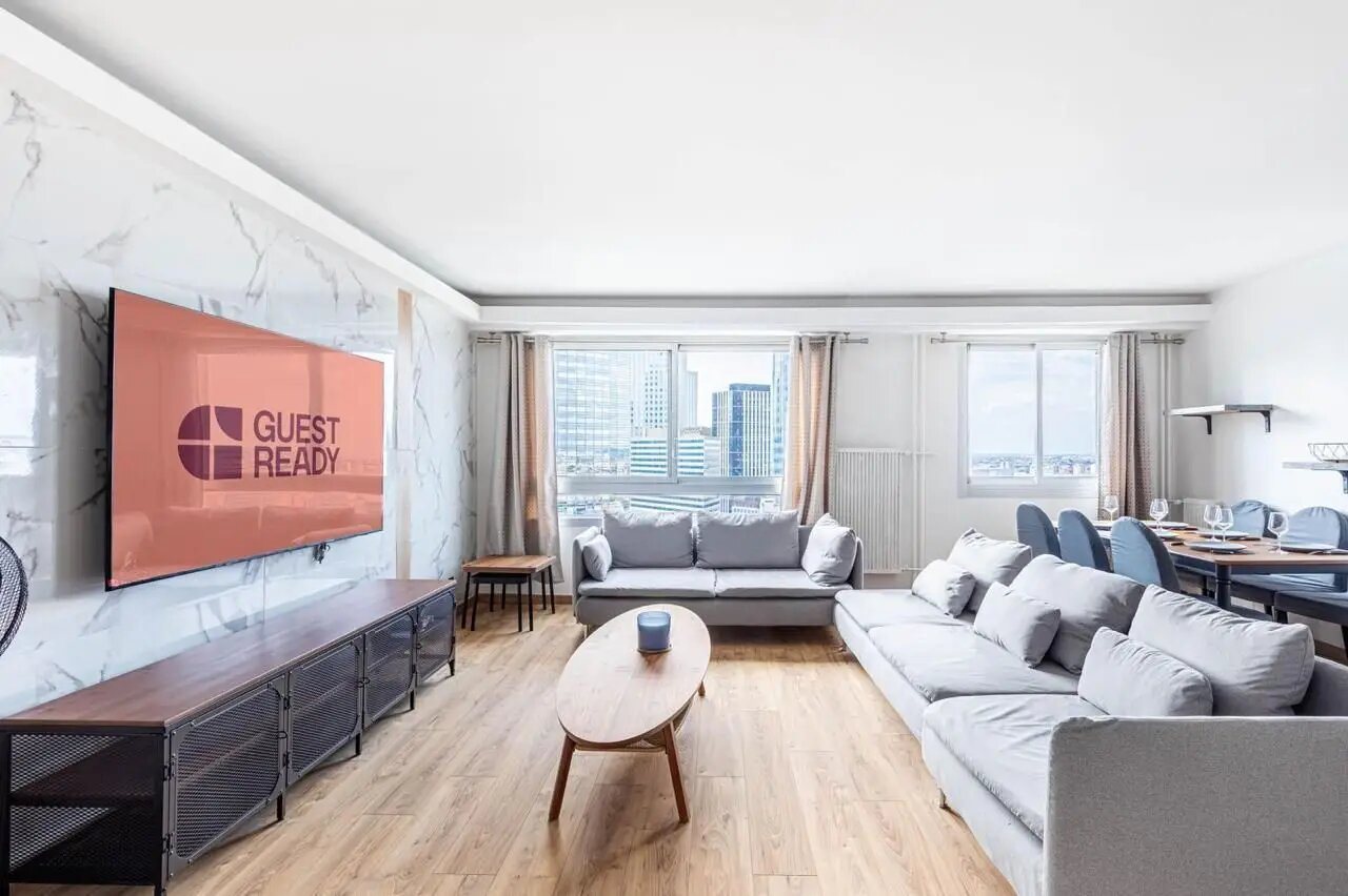 Appartement à louer, 81m², Courbevoie