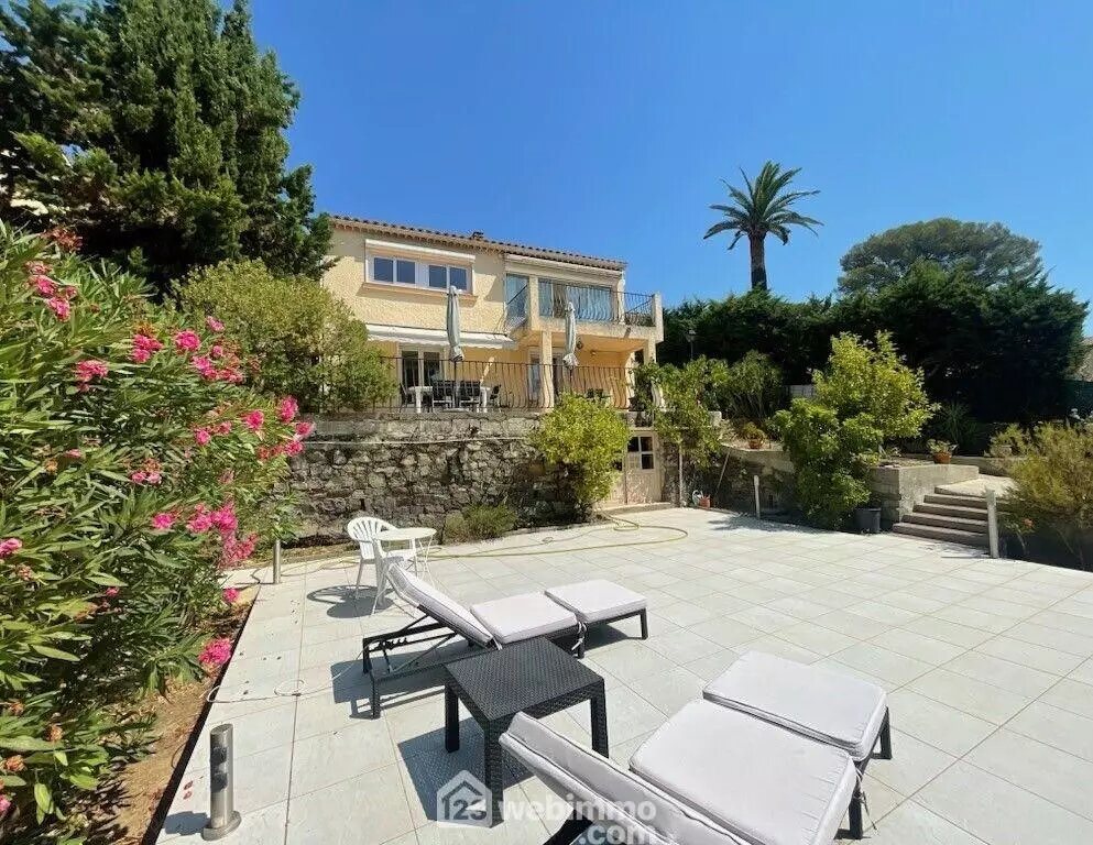 Maison à vendre, 182m², Fréjus