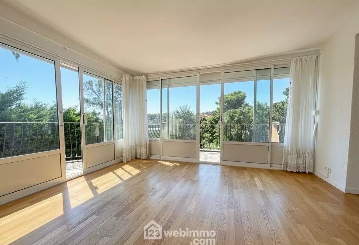 Maison à vendre, 182m², Fréjus