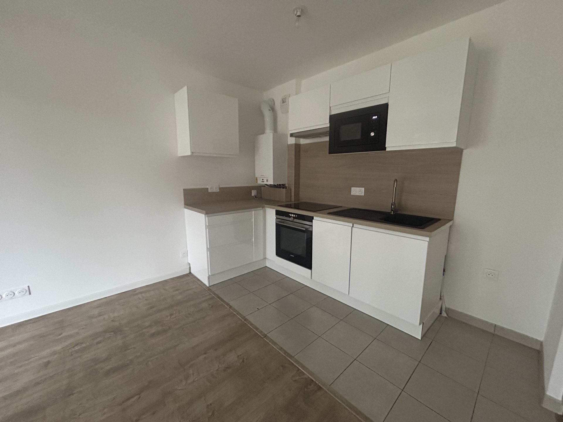 Appartement à louer, 3m², Corbeil-Essonnes